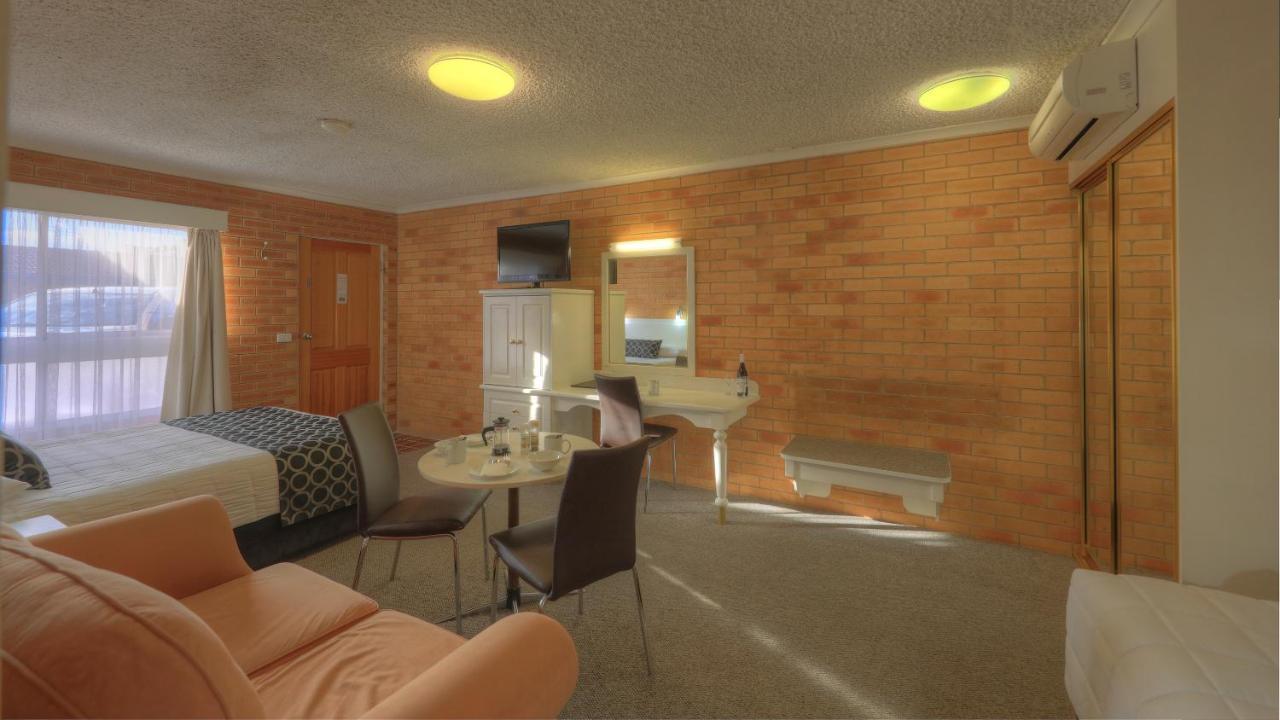 Cousins Motor Inn Inverell Εξωτερικό φωτογραφία